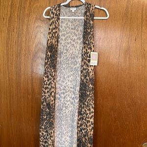 NWT! LulaRoe Joy cheetah print Duster Vest